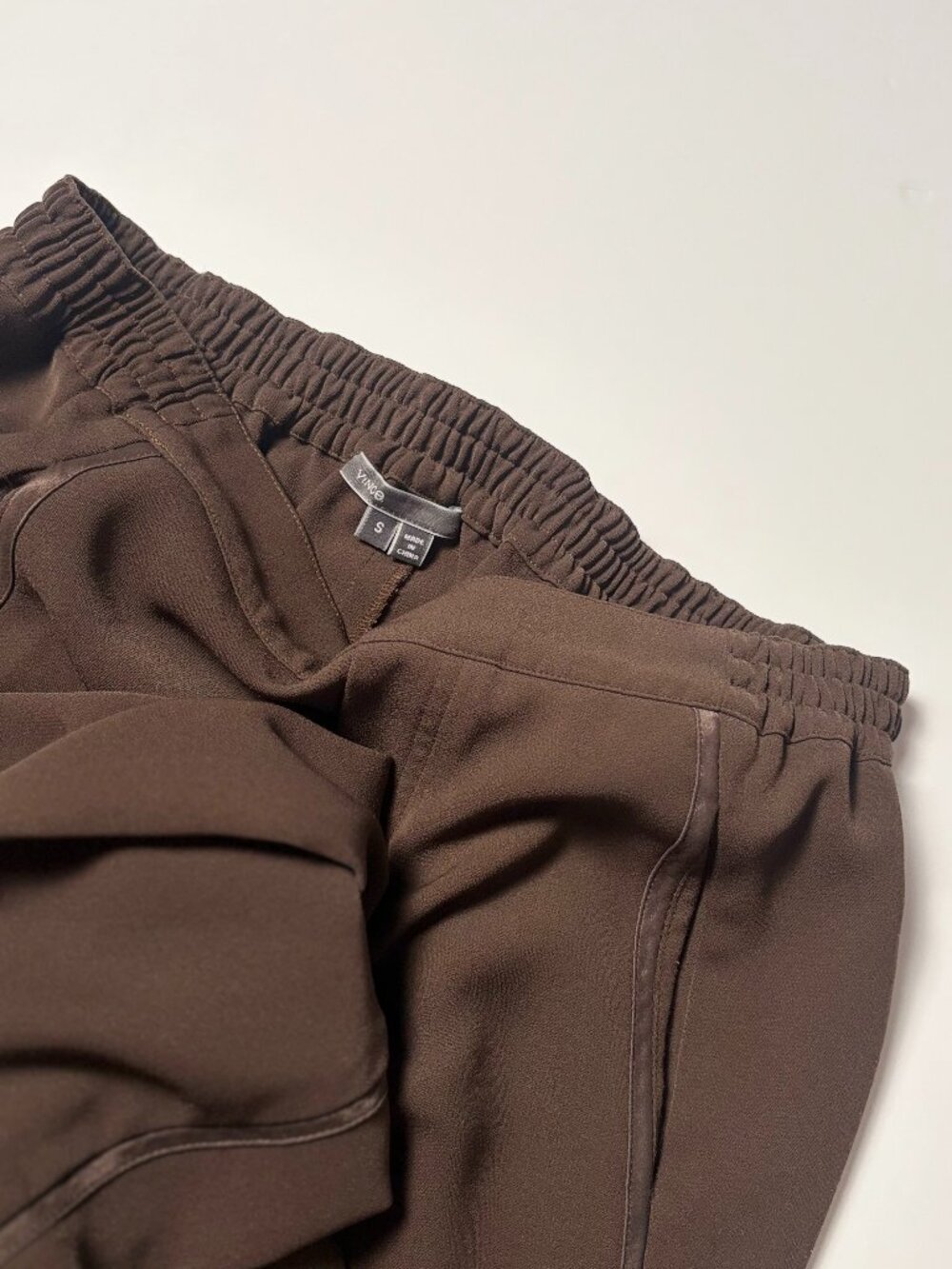 Vince Women's Satin Trim Tapered Joggers Dark Brown Size S (Care Tag Missing)